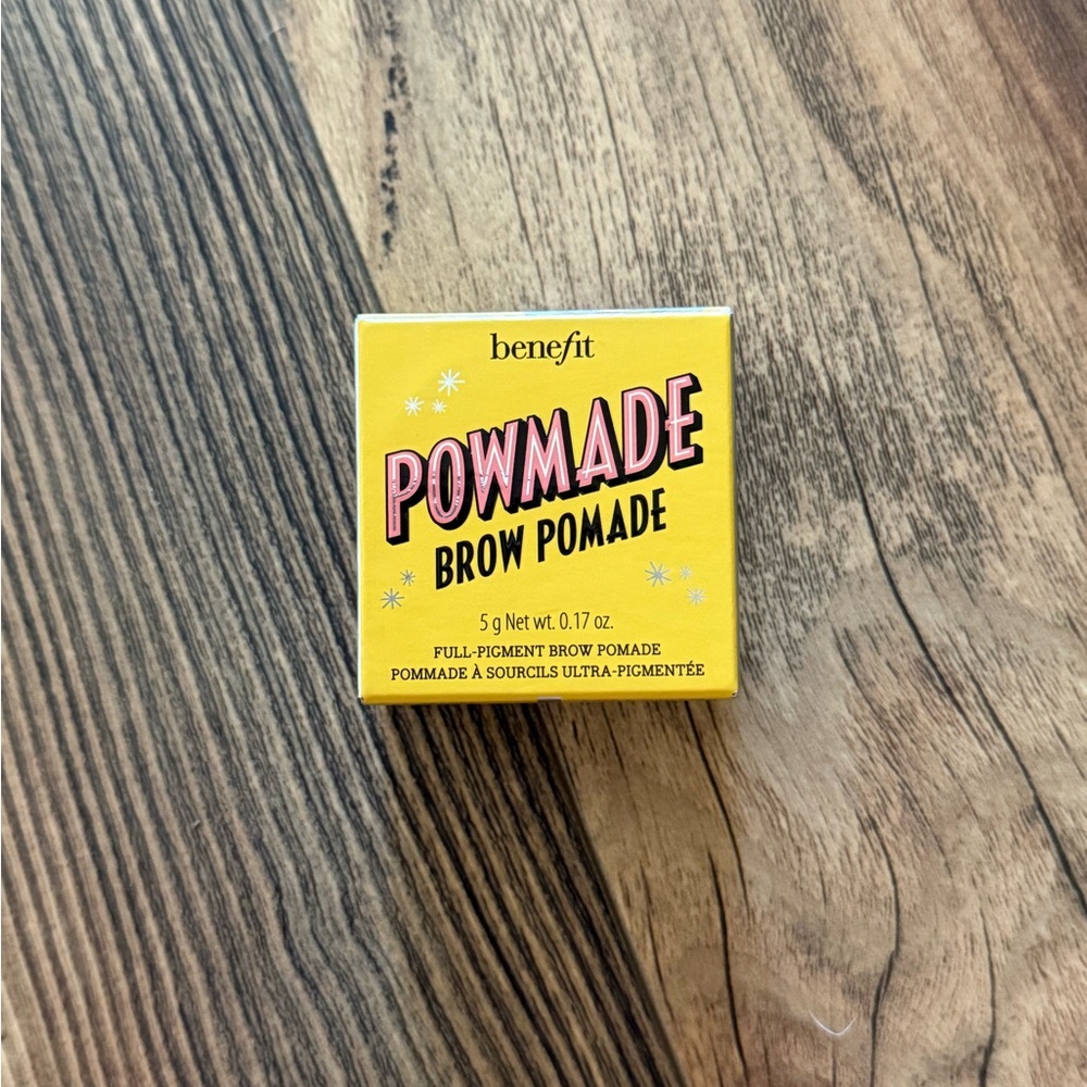 Benefit Powmade Brow Pomade